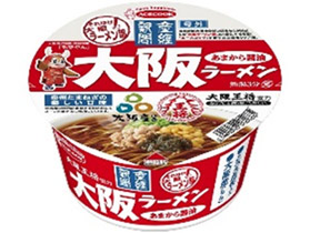 進呈されるコラボカップ麺